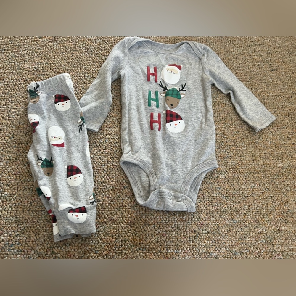 Carter’s Christmas Outfit